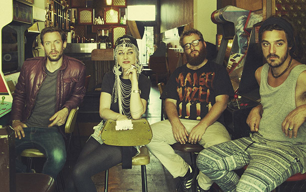 HIATUS KAIYOTE