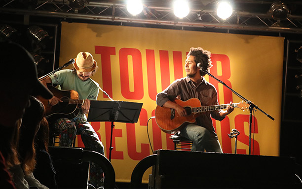eikoh & Siiya Brown